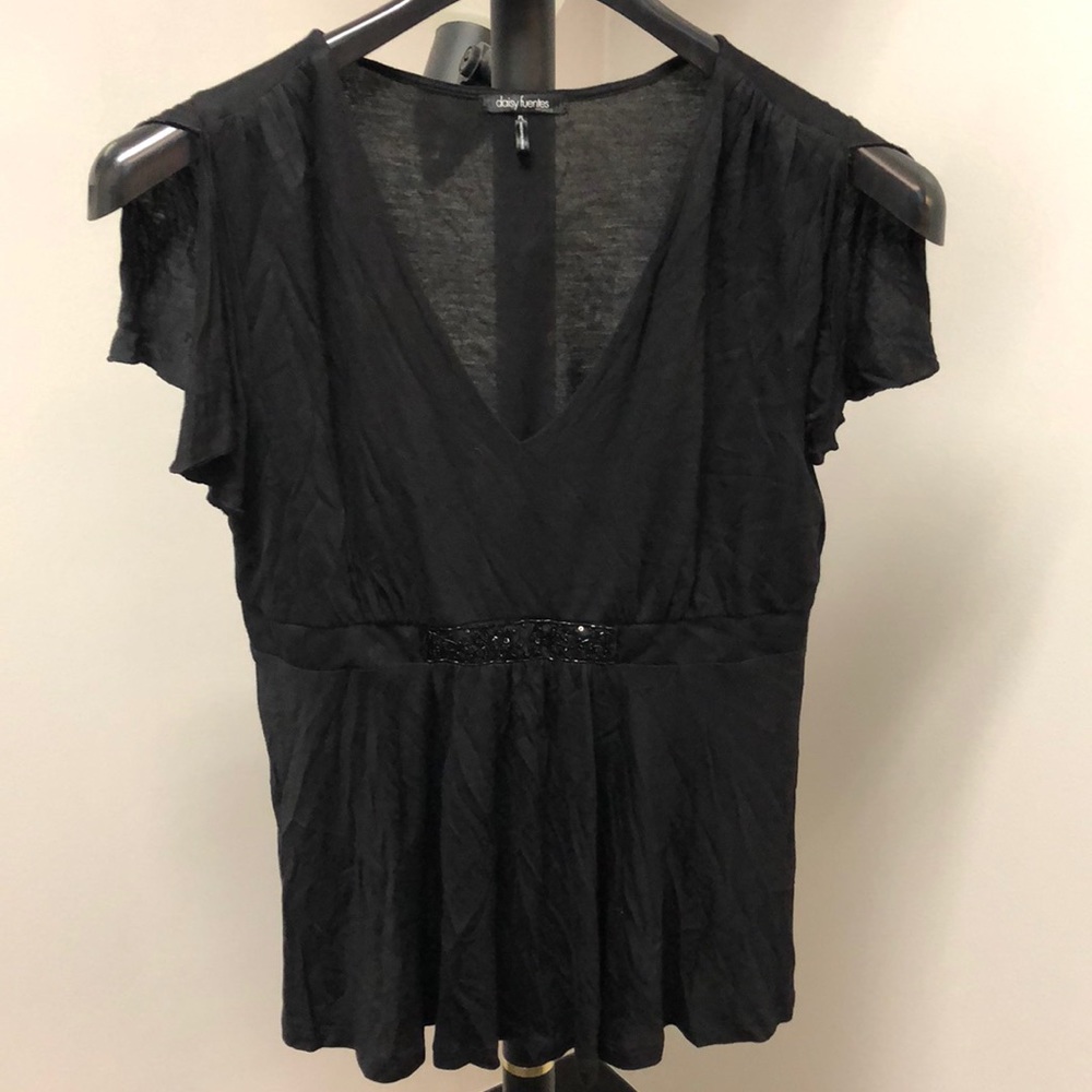 NWT Daisy Fuentes Top w/Built In Belt- Petite LG